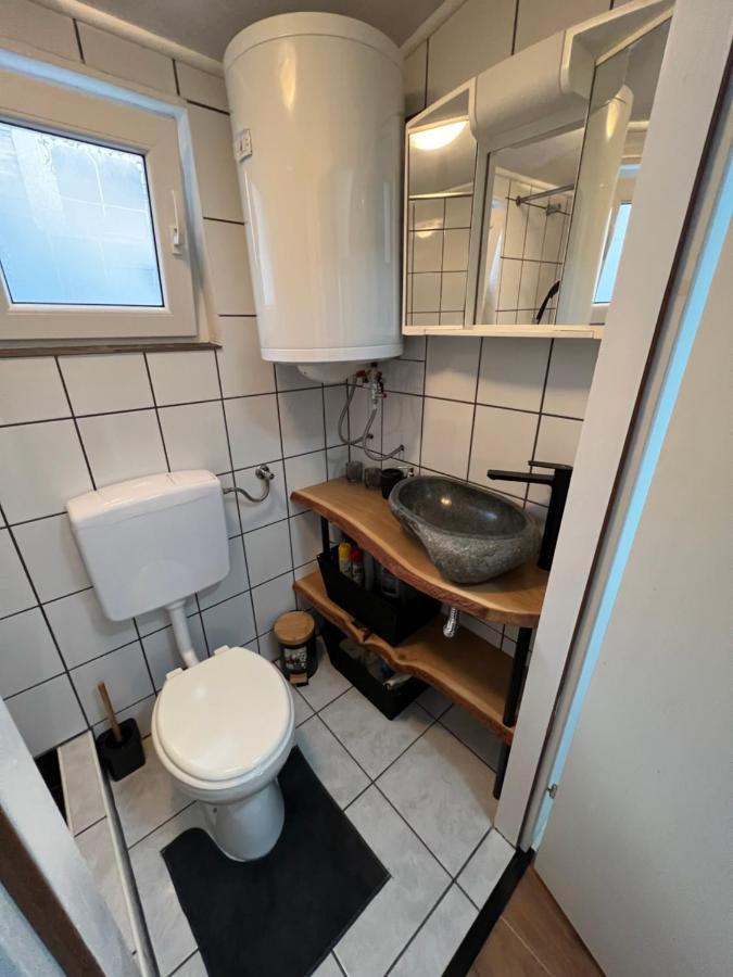 Apartment Mona Vir Exterior photo